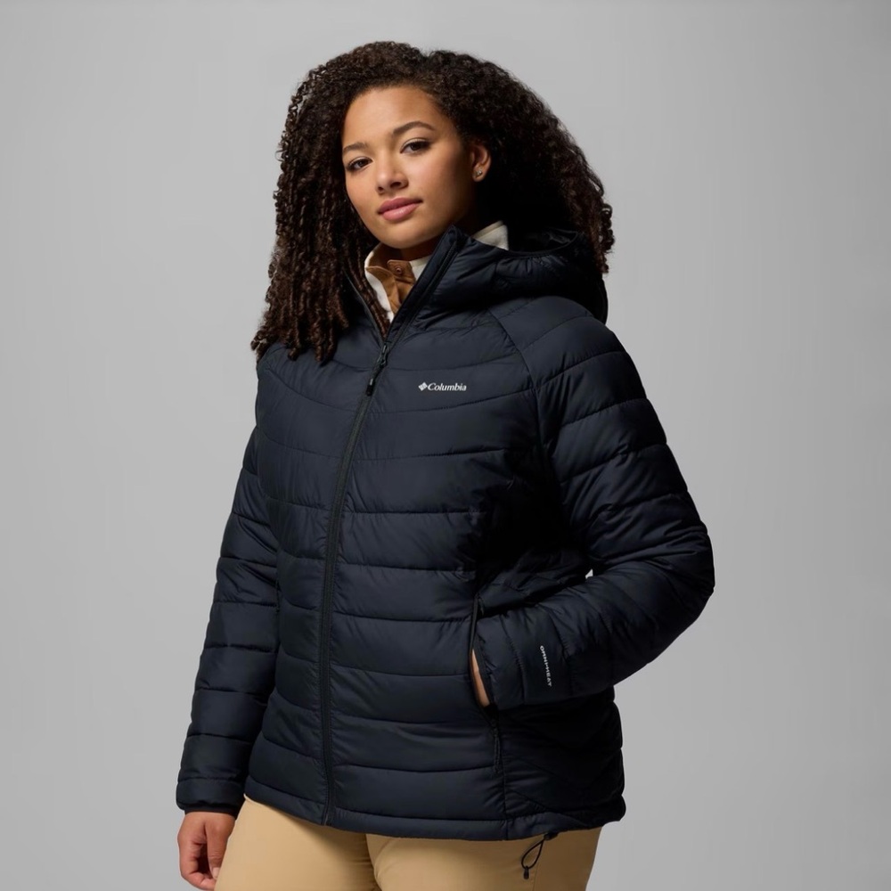 Columbia Women's Navy puffer Jacket
